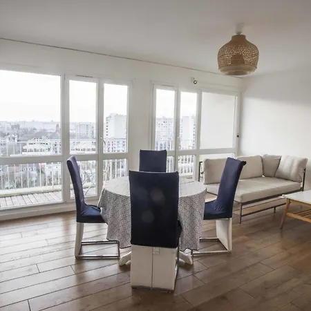 Charming 63 M2 Apt With Views Of The Eiffel Tower Διαμέρισμα